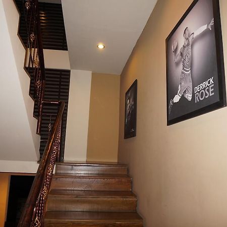 Ekon Hotel Yogyakarta Exterior photo